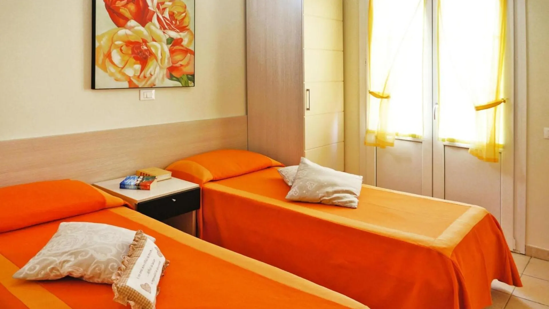 Apartment In Vada Near Restaurants La Cinquantina 0*,