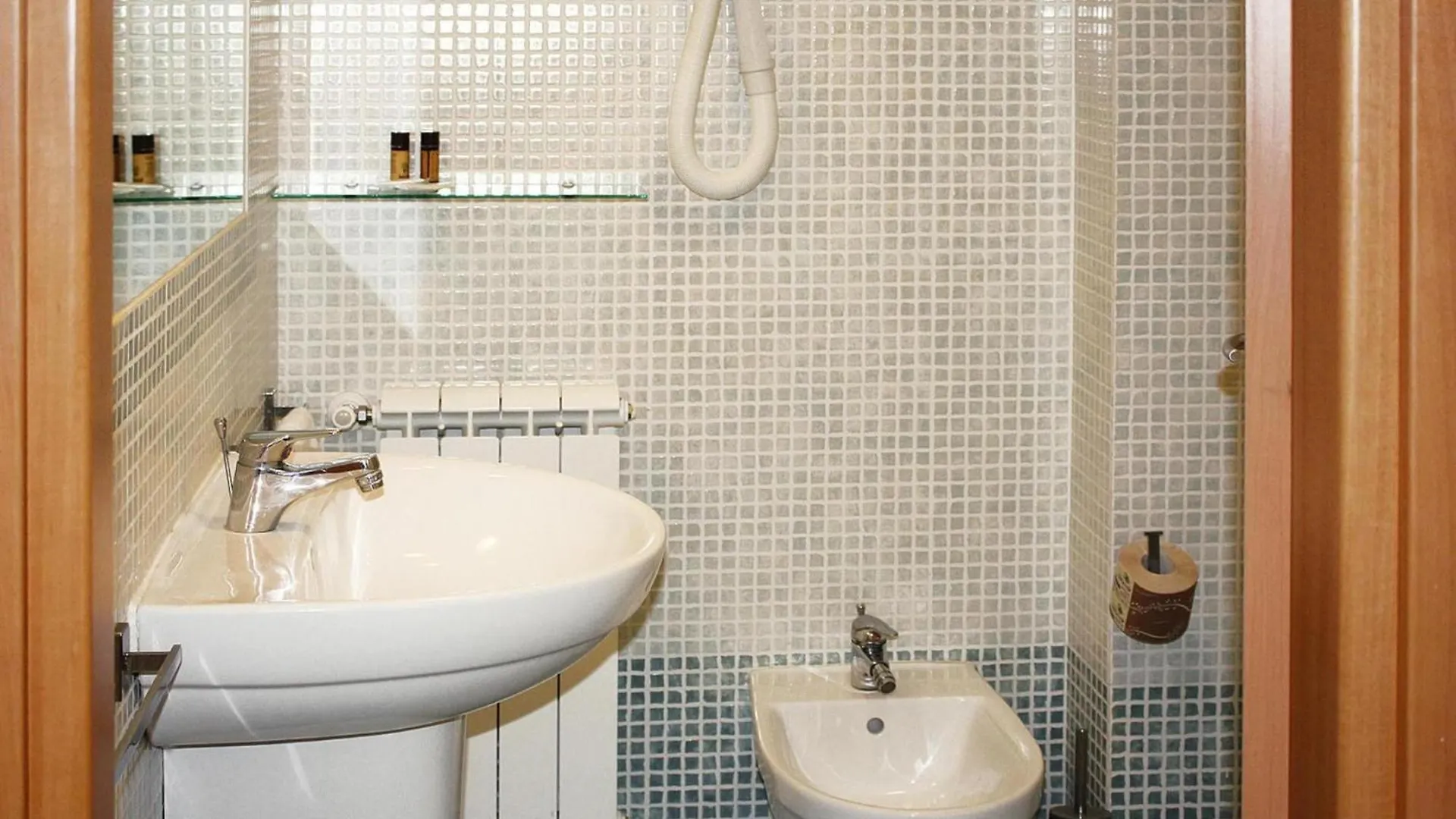 Apartment In Vada Near Restaurants La Cinquantina Italy