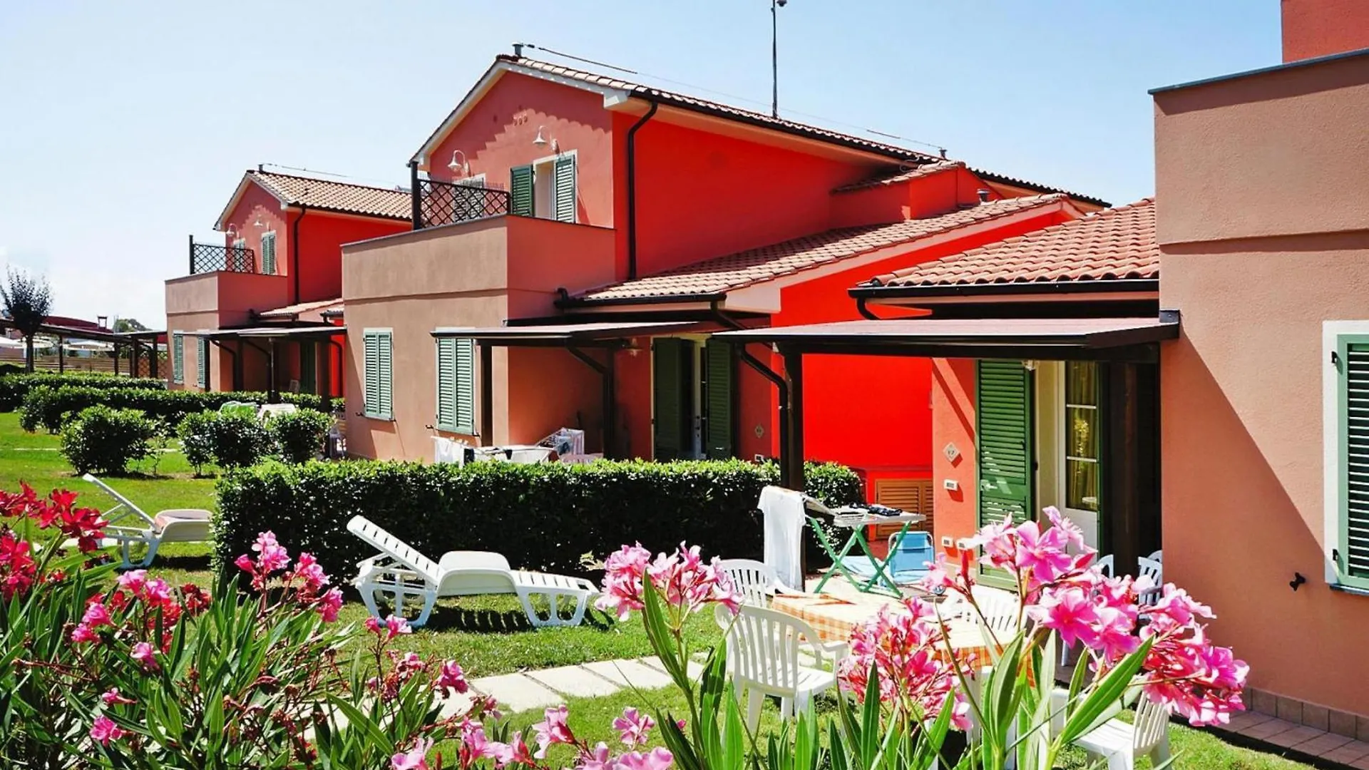 Apartment In Vada Near Restaurants La Cinquantina