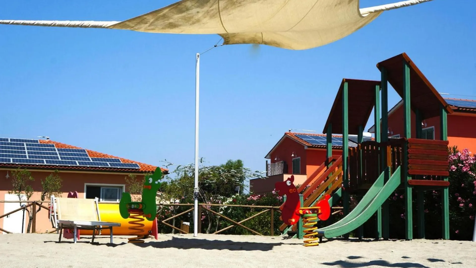 Apartment In Vada Near Restaurants La Cinquantina