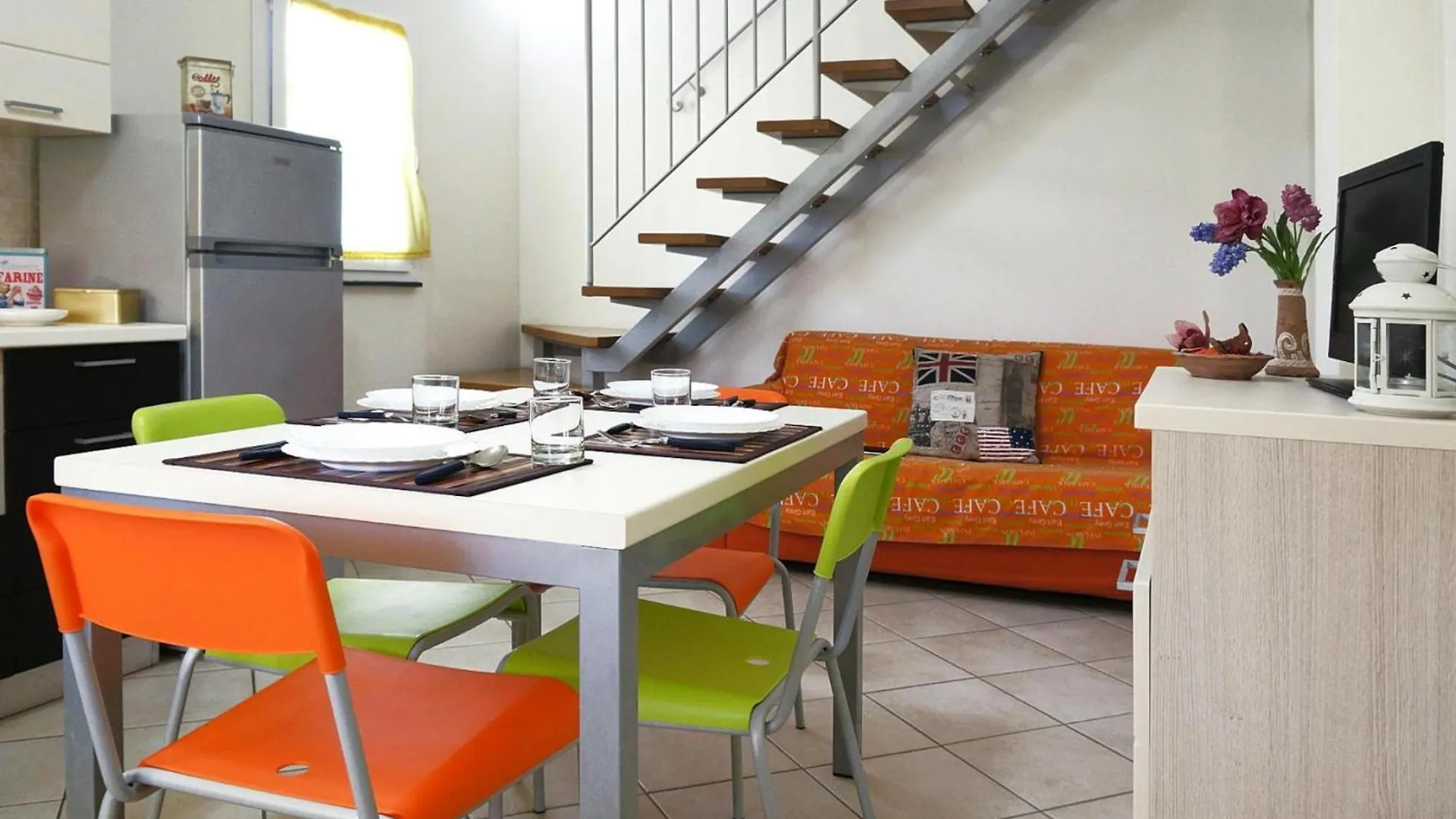 Apartment In Vada Near Restaurants La Cinquantina