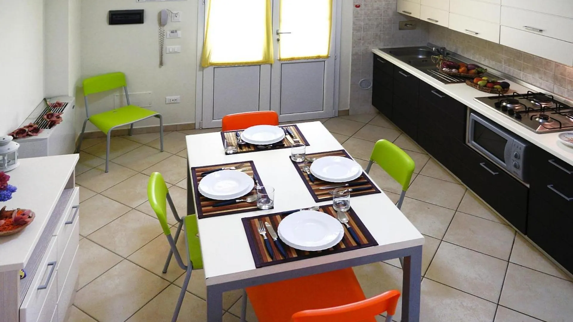 Apartment In Vada Near Restaurants La Cinquantina
