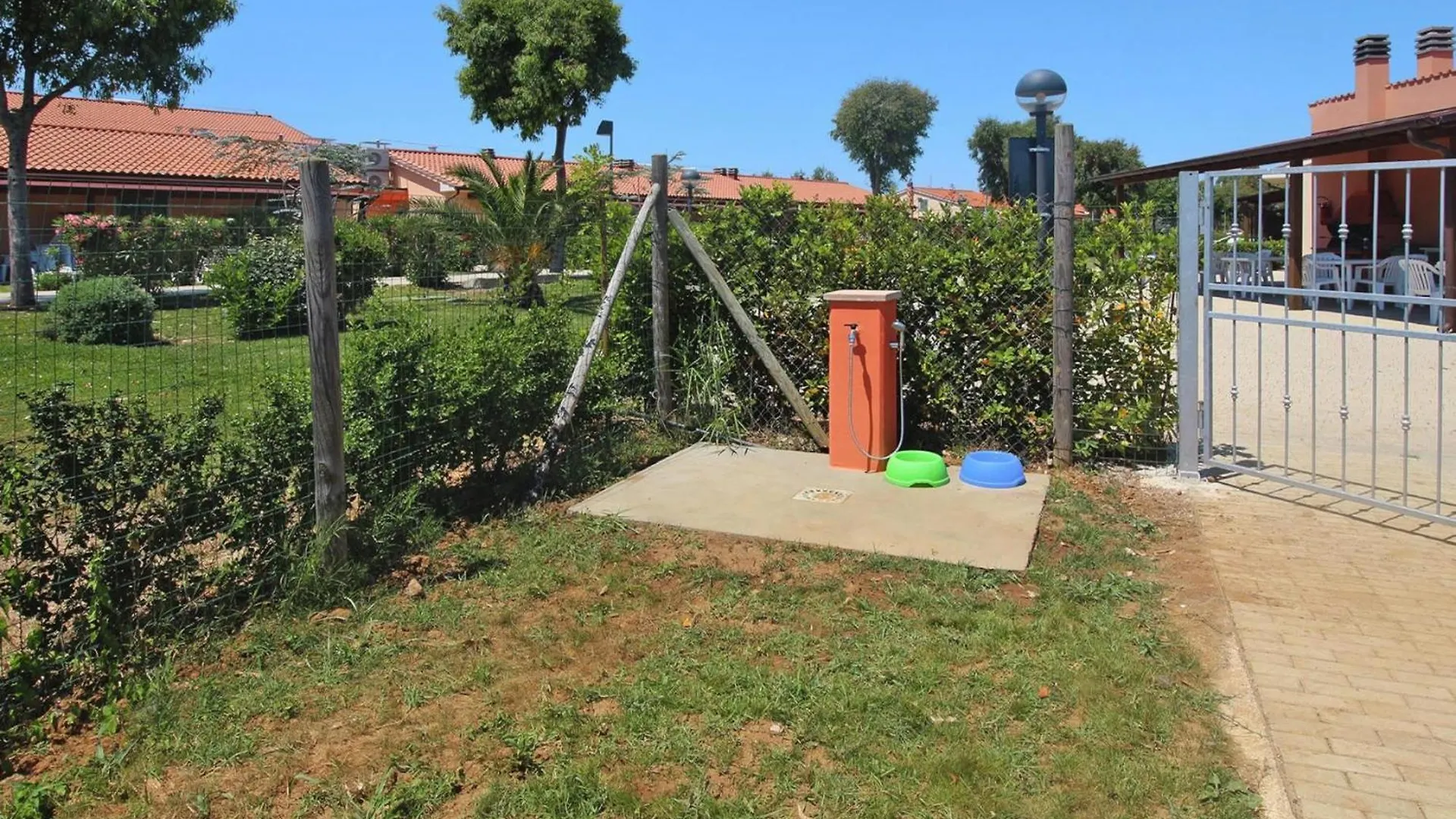 Apartment In Vada Near Restaurants La Cinquantina